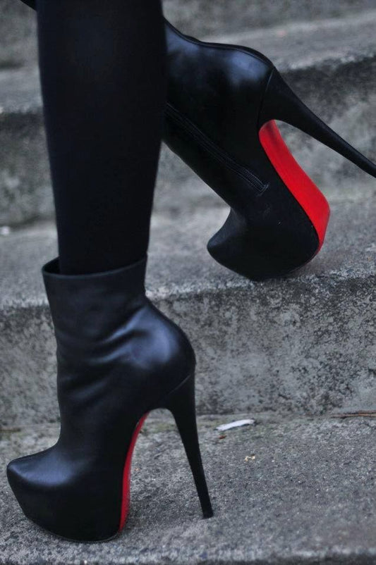 Christian Louboutin Fashion Trends 2024: Embrace Elegance and Innovation