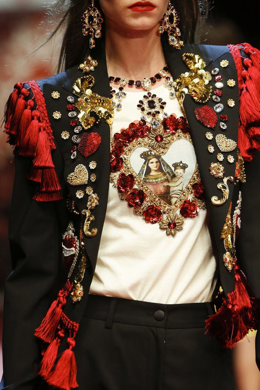 How Dolce & Gabbana Is Redefining Fashion in the Digital Age!
