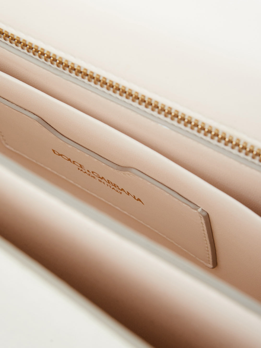 Dolce & Gabbana White Leather Shoulder Bag with Maxi Logo - DEA STILOSA MILANO