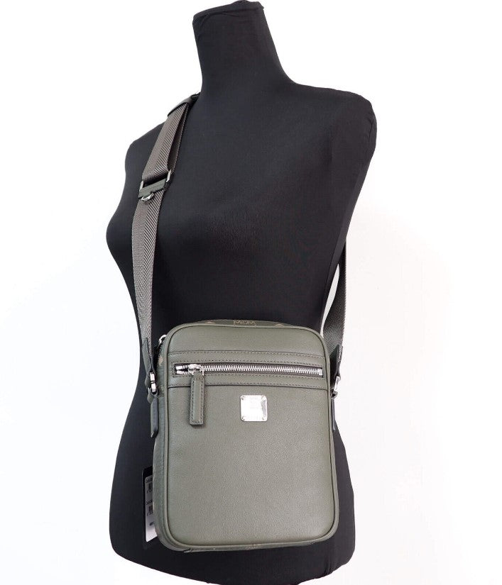 Mcm - Stark Medium Sea Turtle Visetos Leather Multifunction Bookbag Backpack